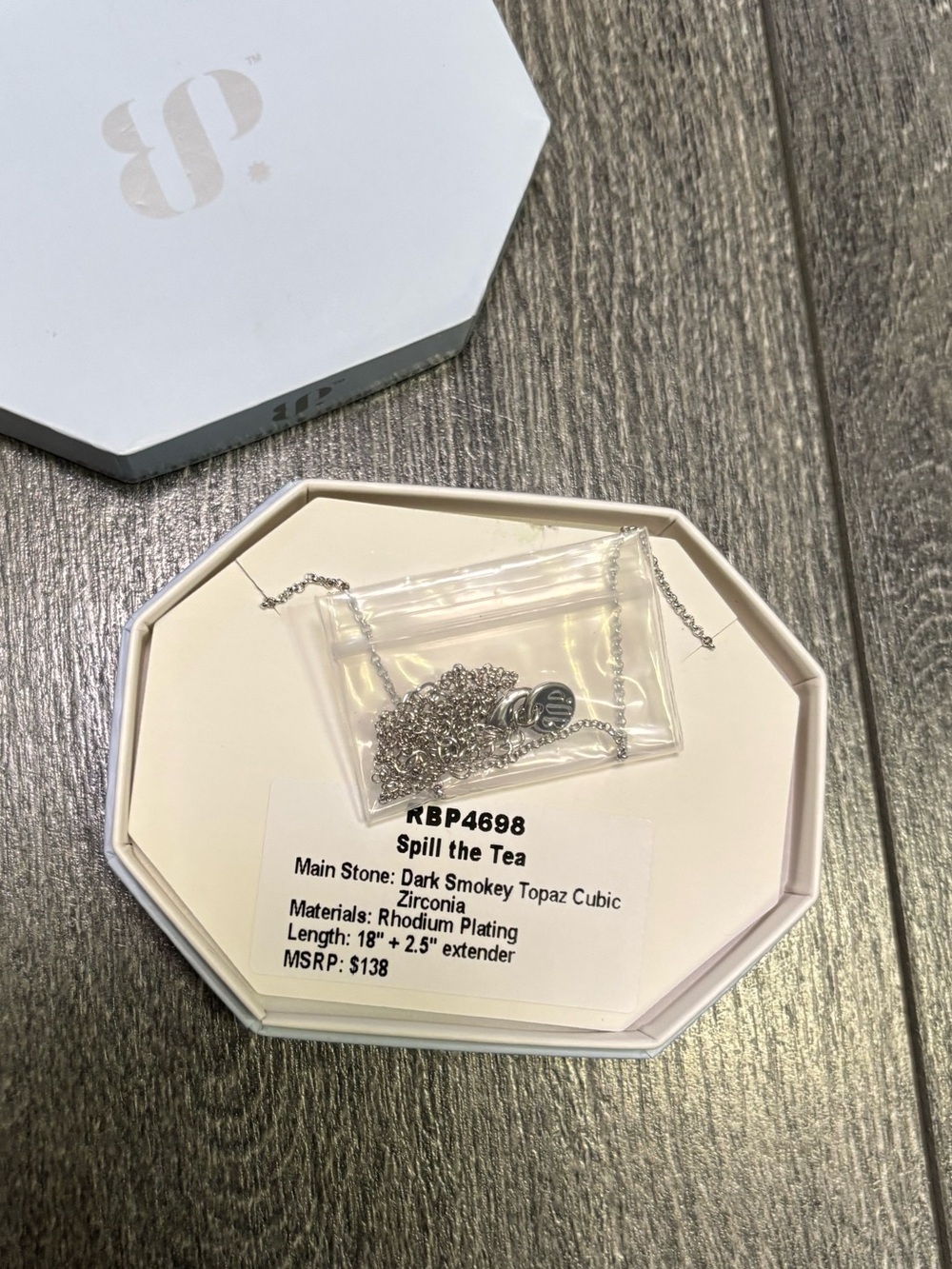 Bomb Party Original Necklace Spill The Tea - Picture 2 of 2
